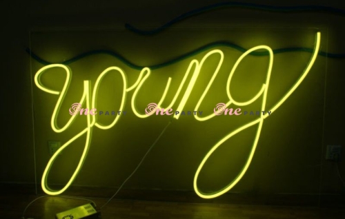 Đèn Neon Vàng