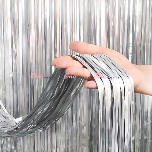 Rèm 2m kim loại bạc - cái